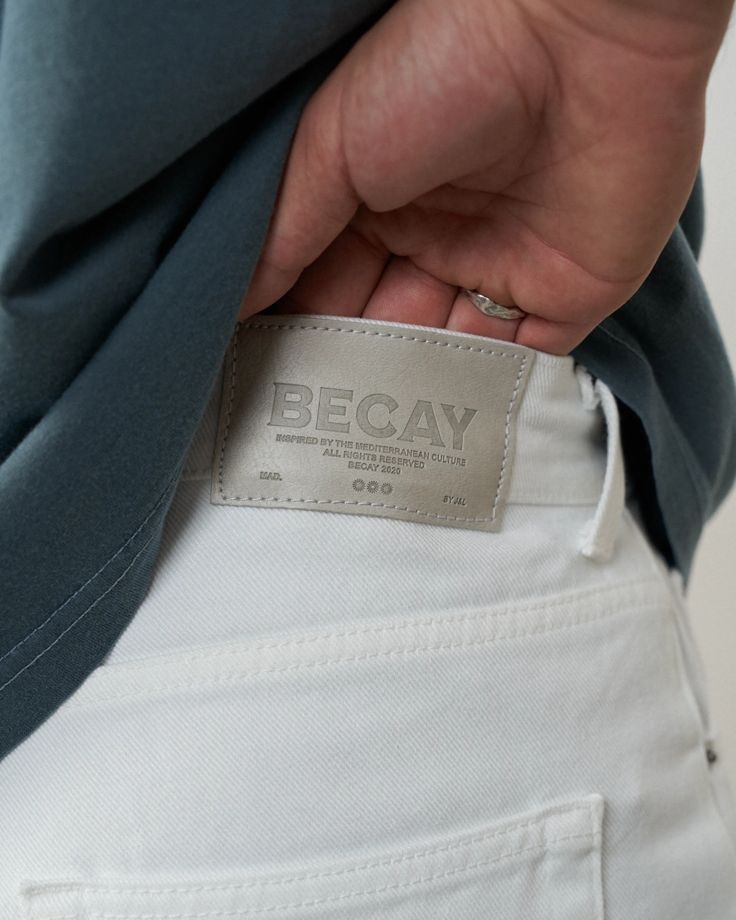 Billy Jeans White - Image 8