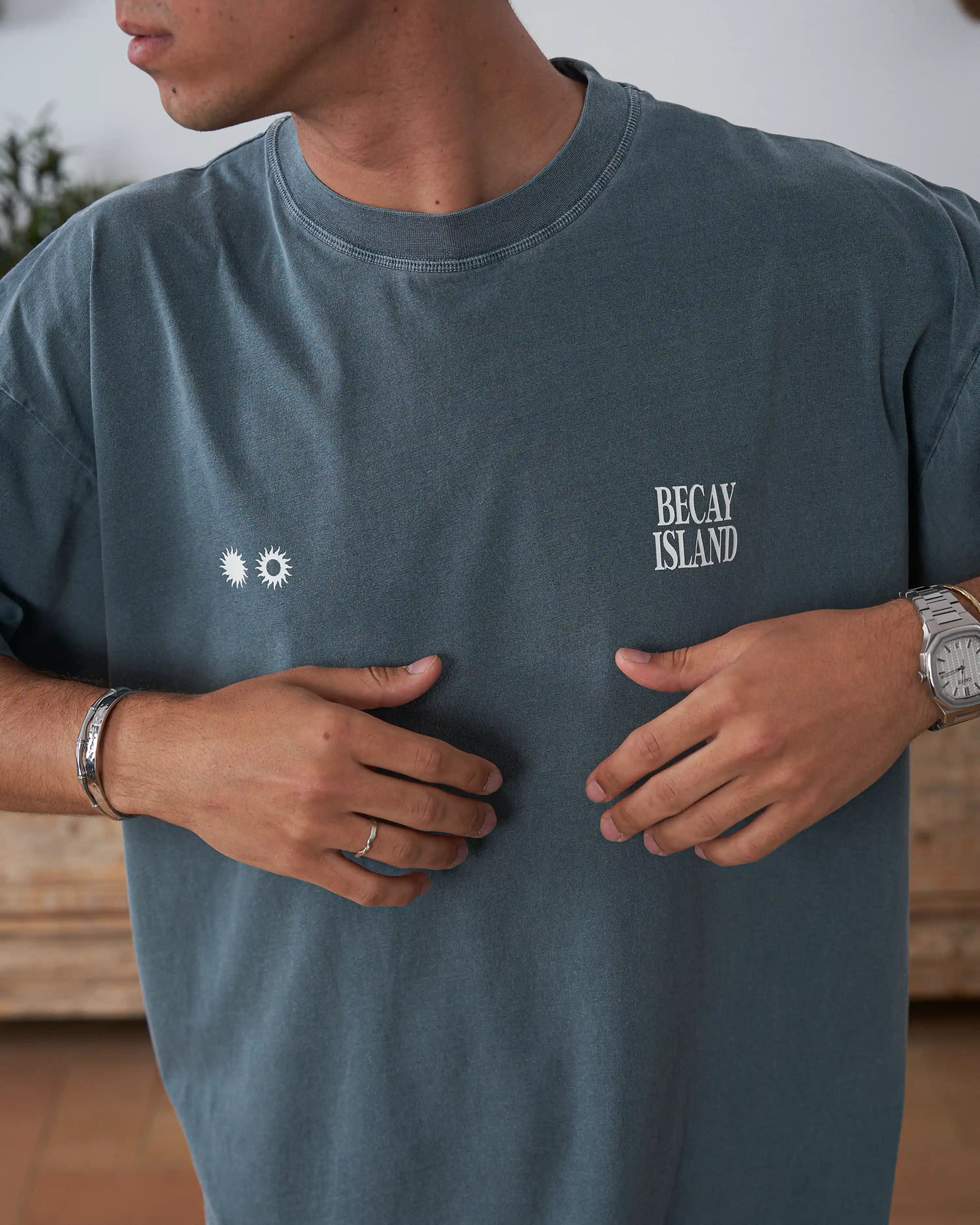 Island T-Shirt - Image 4