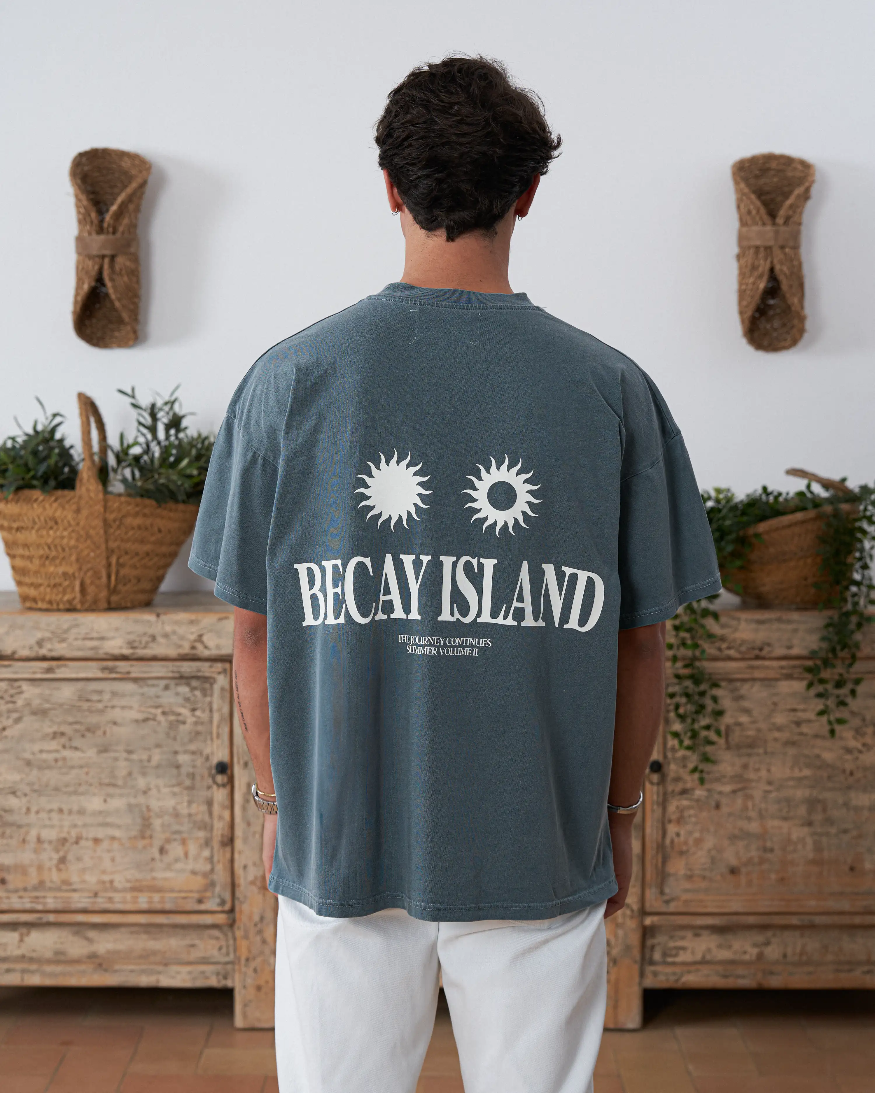 Island T-Shirt - Image 7