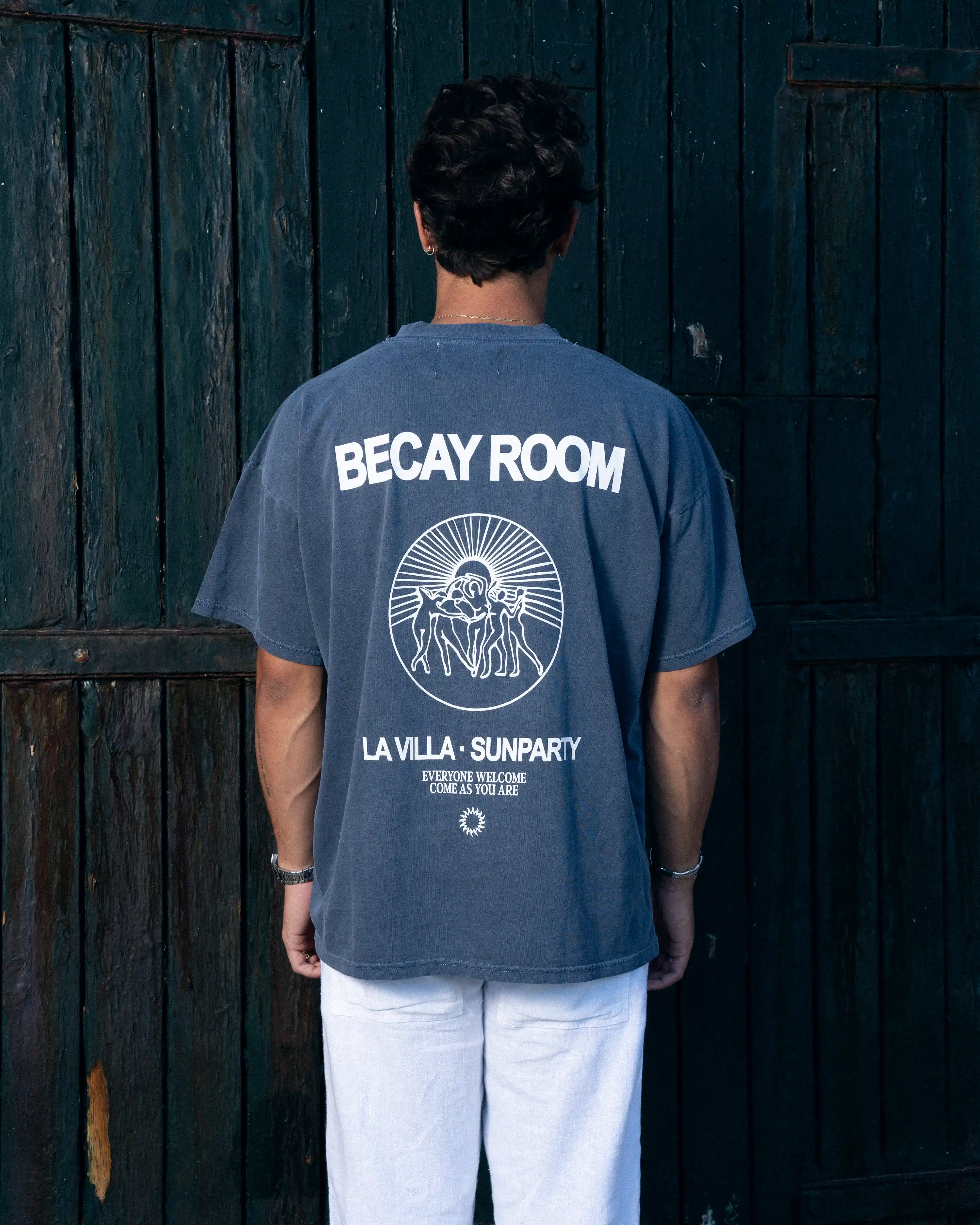 Villa Blue T-Shirt - Image 3