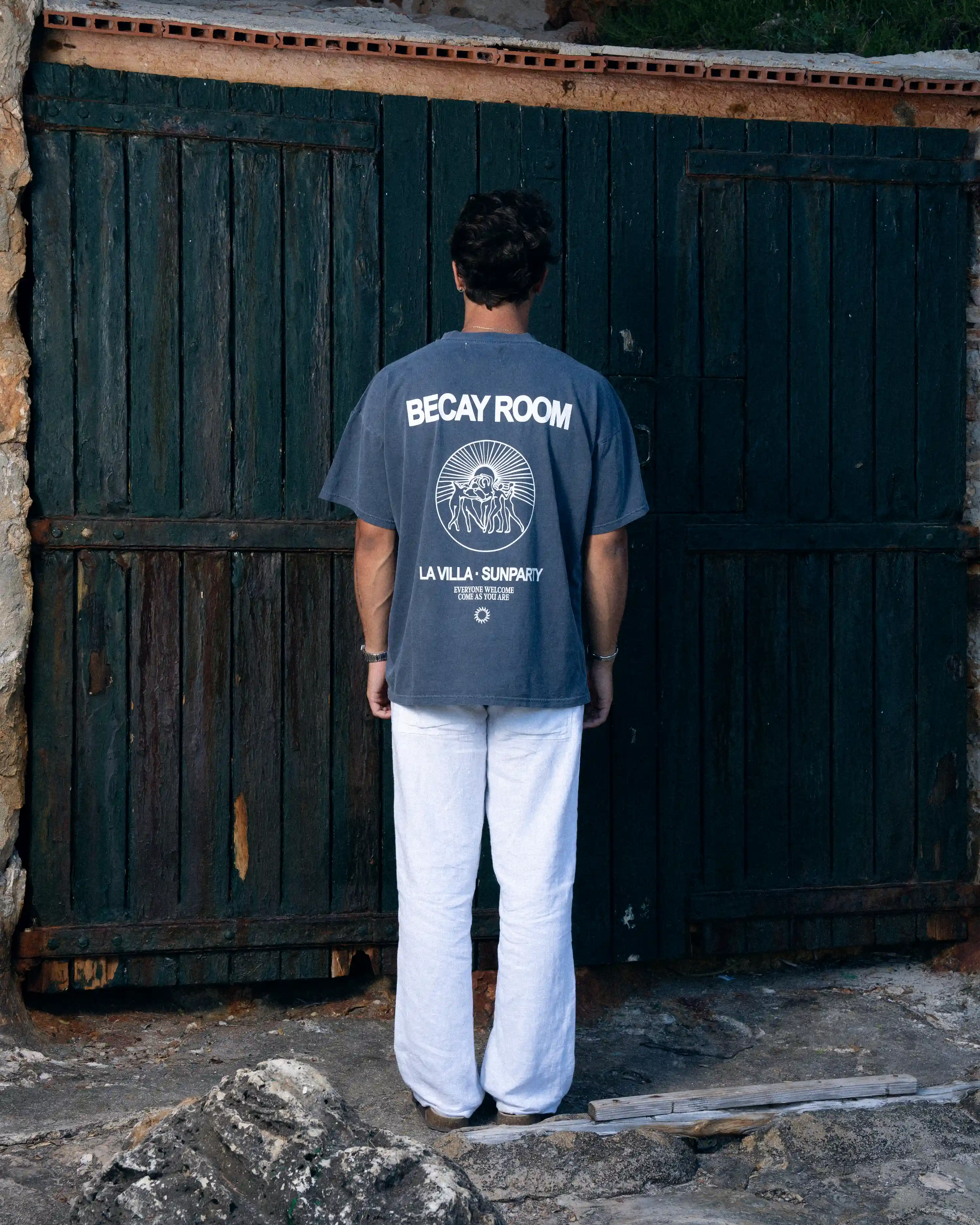 Villa Blue T-Shirt - Image 6