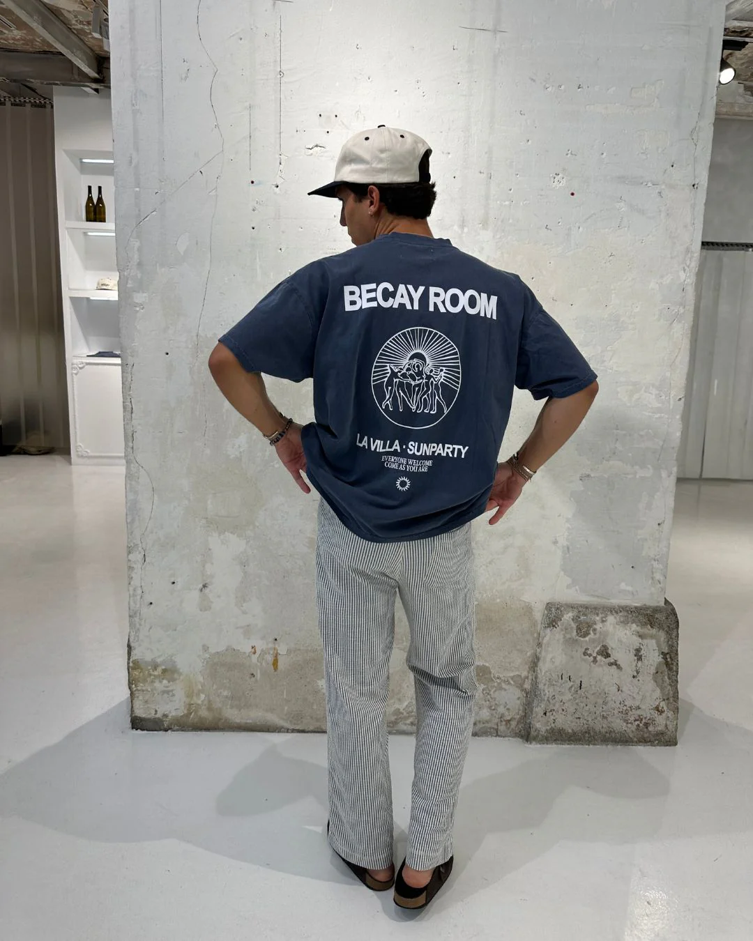 Villa Blue T-Shirt - Image 7