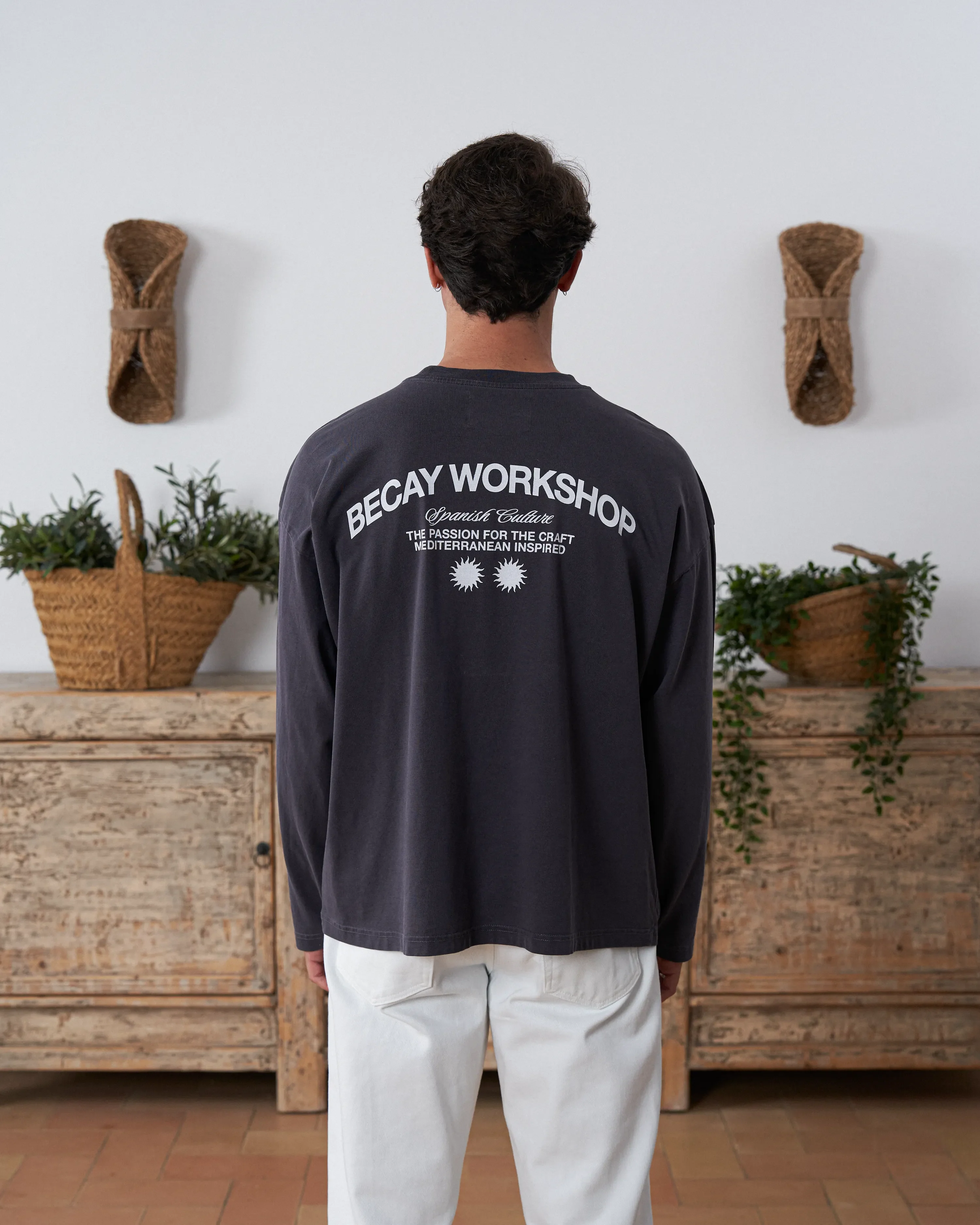 Workshop Longsleeve Dark - Image 7